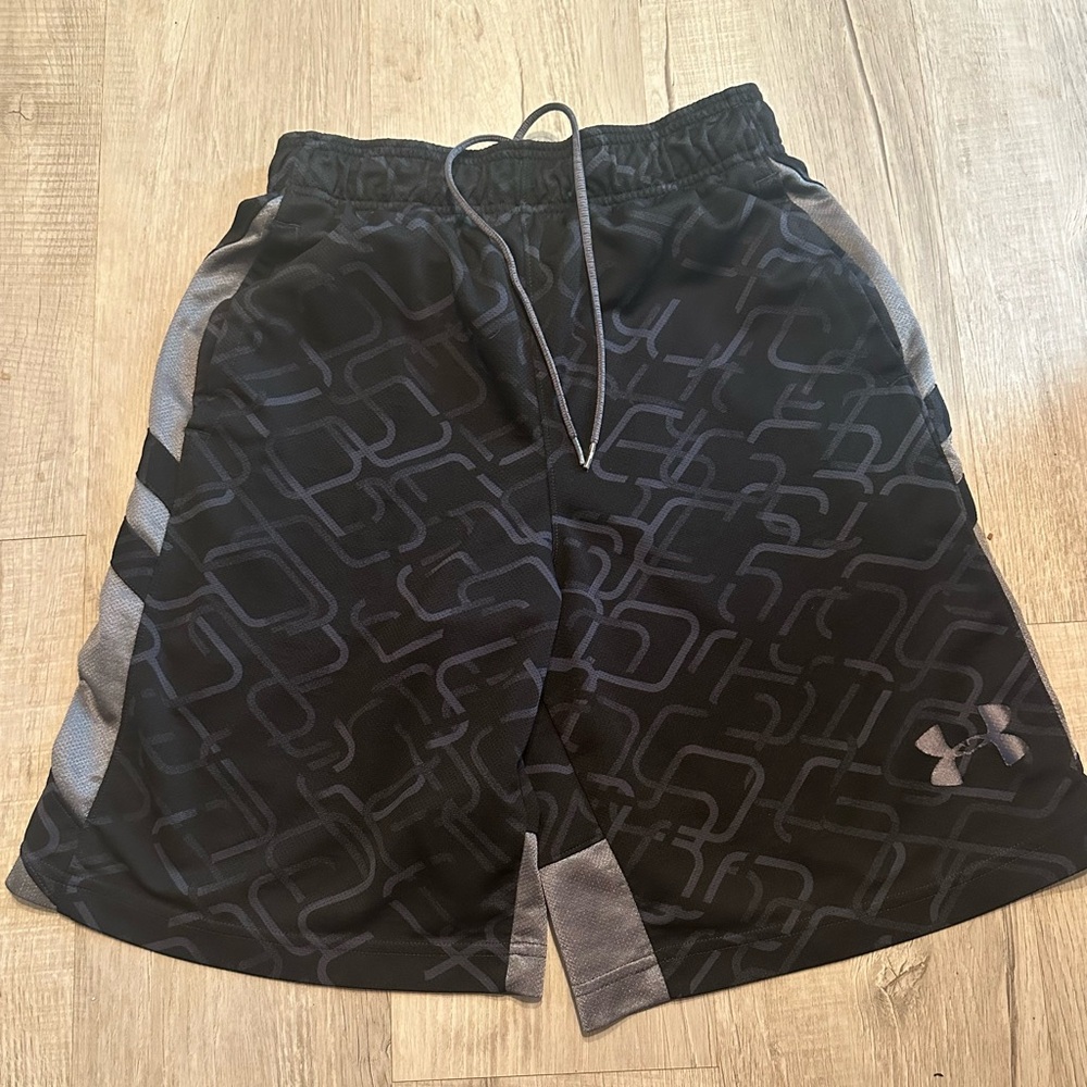 Under Armour Men’s Black Athletic Shorts with Gray Accents